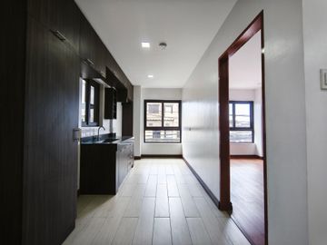 Holy Spirit Quezon City For Sale 3 Storey Townhouse near  Shopwise Commonwealth RG