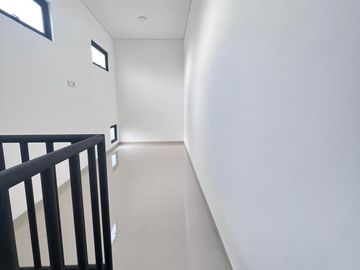 Disewakan Ruko 3 Lantai di Kawasan Bintaro, Lokasi Strategis Dekat Stasiun Jurangmangu & Akses Tol Serpong