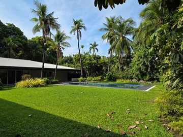 FOR RENT Classic-Modern Bungalow in Dasmarinas Village, Makati City - OBRH1095