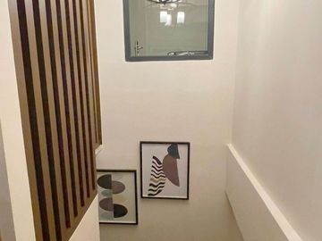 For Sale 4 Storey Preowned Modern Townhouse in New Zañiga, Mandaluyong City. KSA 25M
