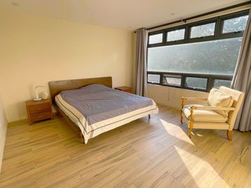 For Sale 4 Storey Preowned Modern Townhouse in New Zañiga, Mandaluyong City. KSA 25M