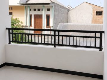 Rumah 2,5lt luas 7x15 110meter 5KT Kayu Tinggi Cakung Jakarta Timur