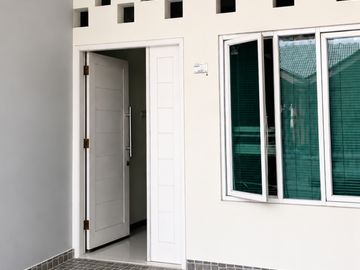 Rumah 2,5lt luas 7x15 110meter 5KT Kayu Tinggi Cakung Jakarta Timur