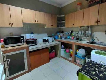Dijual Rumah Rapih 2 lantai full furnished di Rafles Hills Cibubur