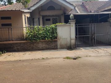 Dijual Rumah Standar di BSD Kencana Loka Sektor 12