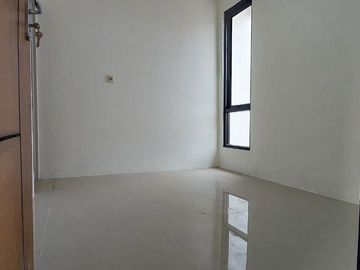 Rumah Atl Cipayung, Dekat Stasiun Kota Depok Lama, Murah Mewah, 2 LANTAI Baru New Dijual