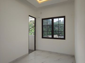 Rumah GTS Sawangan, Pinggir Jalan Raya, Mewah Murah, 2 LANTAI, Baru di Kota Depok Dijual