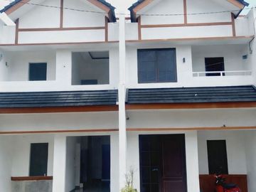 Rumah GTS Sawangan, Pinggir Jalan Raya, Mewah Murah, 2 LANTAI, Baru di Kota Depok Dijual