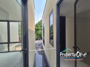 Jual Rumah Di Serpong Garden Cisauk Dekat Akses Toll BSD Dan Pamulang
