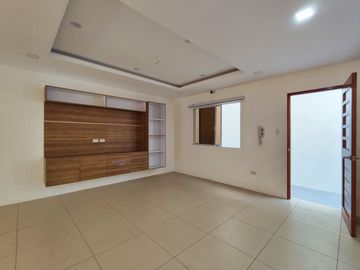 3BR Townhouse for Sale in Greenheights Subdivision Novaliches -AJCF