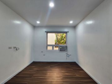 3BR Townhouse for Sale in Greenheights Subdivision Novaliches -AJCF