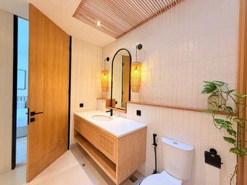 7 units luxury modern tropical villa complex in Balangan.