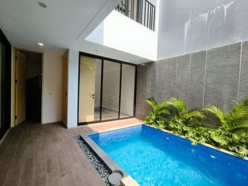 Dekat RS JIH Jogja Free Private Pool dan Furnish