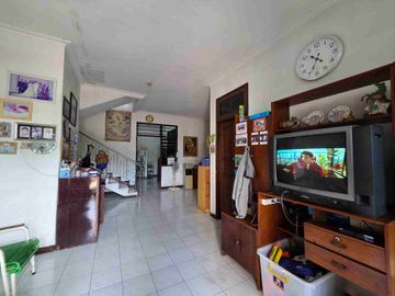 Rumah Seluas Ini Cuma Rp2,5 M?  LT 201 m² • 5 KT • Kalikepiting