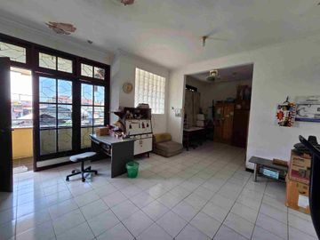 Rumah Seluas Ini Cuma Rp2,5 M?  LT 201 m² • 5 KT • Kalikepiting