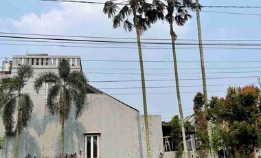 Dijual cepat Rumah di Bukit Golf