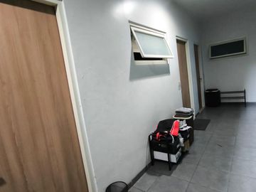 Rumah kost readi di tenggilis ubaya surabaya