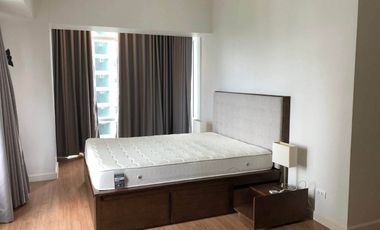 For Lease: Fully Furnished 3-Bedroom Corner Unit at The Red Oak Tower, Two Serendra, BGC