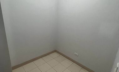 For Lease: Fully Furnished 3-Bedroom Corner Unit at The Red Oak Tower, Two Serendra, BGC