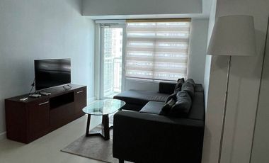 For Lease: Fully Furnished 3-Bedroom Corner Unit at The Red Oak Tower, Two Serendra, BGC