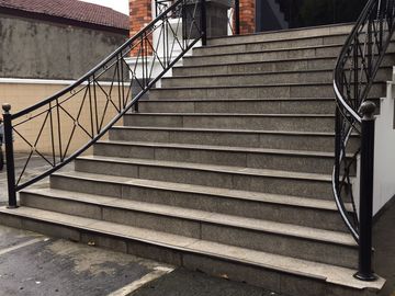Gedung Kantor Dijual di Kramat Pela Raya, Kebayoran Baru Jakarta Selatan | LT 756 m²