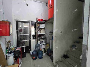 Ruko Gandeng 2 Lantai Sudah Renov Dijual