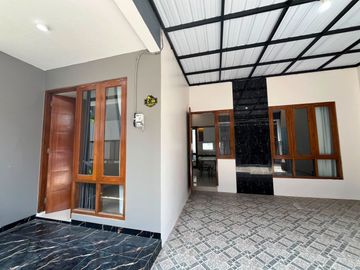 Full Furnish Rumah di Jl Kaliurang KM 12 Dekat UII Jogja