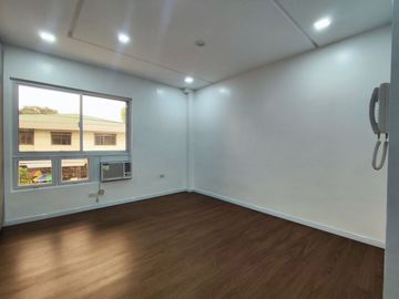 3BR Townhouse for Sale in Greenheights Novaliches with Solar Backup -AJCF