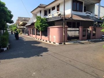 Rumah 2lantai MURAH Dlm Komplek Elit Duren Sawit jaktim/J528