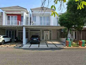 Rumah Disewakan DiCluster Palm Summarecon Bekasi Harga Bagus