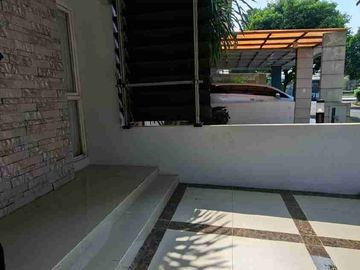 Rumah Disewakan DiCluster Palm Summarecon Bekasi Harga Bagus
