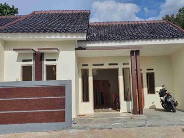 Rumah Ready Pinggir Jalan Cash 300 Juta Sudah Berikut Balik Nama SHM