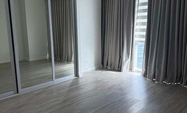 FOR LEASE : Semi-Furnished 3Bedroom Unit Pacific Plaza Towers, BGC, Taguig
