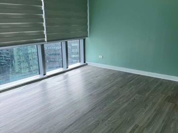 FOR LEASE : Semi-Furnished 3Bedroom Unit Pacific Plaza Towers, BGC, Taguig