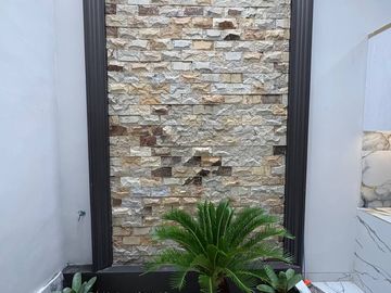 Rumah Ndr Jl. Raya Cipayung, Cipayung Jaya, Mewah Murah, 2 LANTAI, Baru di Depok, Dijual