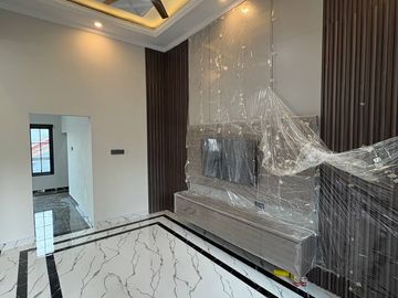 Rumah Ndr Jl. Raya Cipayung, Cipayung Jaya, Mewah Murah, 2 LANTAI, Baru di Depok, Dijual