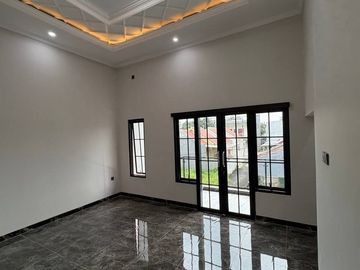 Rumah Ndr Jl. Raya Cipayung, Cipayung Jaya, Mewah Murah, 2 LANTAI, Baru di Depok, Dijual