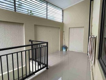 Dijual Cepat Murah Cluster Carson Semi Fuurnished