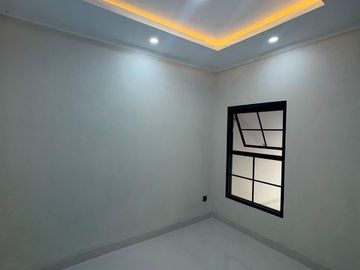 Rumah Ndr Sawangan, Murah Mewah, 2 LANTAI, Cluster, Baru New, di Kota Depok, Jual Dijual