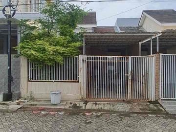 Rumah hitung tanah Butuh Renov total
Puri gunung anyar regency