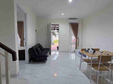 Rumah Siap Huni Dekat KIC Gatsu di Paramount Village Semarang Barat