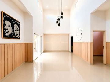 Rumah Sirkulasi Udara Bagus Komplek Margahayu Raya