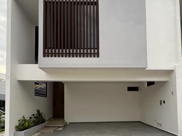 CASA EN VENTA RESIDENCIAL VILLA BRISA