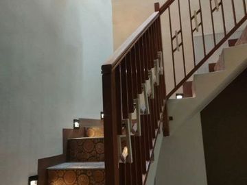 Rumah Rangkapan Jaya, READY SIAP HUNI, Murah Mewah, 2 LANTAI di Kota Depok, Dijual (SAO)