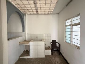 ALQUILO EXCELENTE CASA LOCAL AL ORIENTE DE CALI EN ALFONSO LOPEZ
