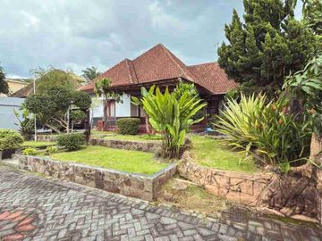 rumah lokasi premium di jalan raya tumenggung suryo samping RS lavalette dekat rampal dan stasiun serta RSSA