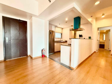 Furnished 2BR Unit For Sale in St. Francis Shangri-La Place