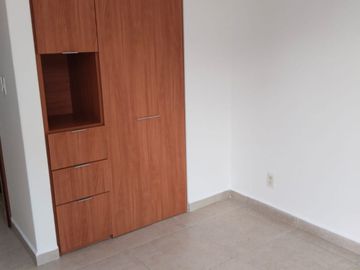 CÓMODO Y ECONÓMICO DEPARTAMENTO DE 2 RECÁMARAS CON SUS DEMÁS ÁREAS EN LOS REYES COYOACÁN.