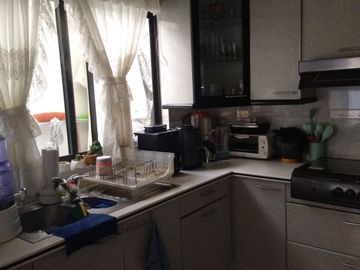 REMODELADA, VENDO CASA EN COLON ECHEGARAY