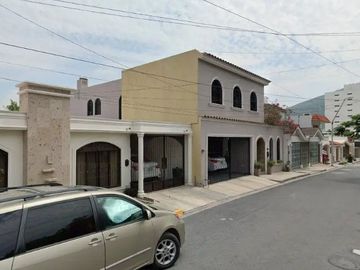 VENTA DE CASA EN LA COLONIA TORREMOLINOS MONTERREY EN NUEVO LEON